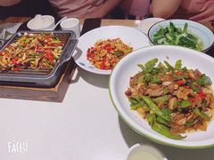 -湘鼎盛·大厨鲜炒湖南味(高新银泰店)