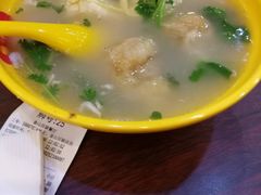 -小杨生煎(金山百联购物中心3楼店)