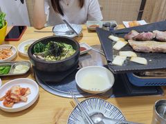 -24 新村雪浓汤(长白山烤肉店)