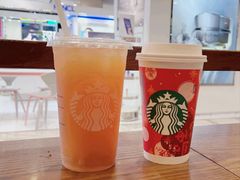 -星巴克(杭州西湖银泰1F店)