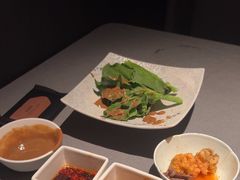 -左庭右院鲜牛肉火锅黑金店(陆家嘴中心店)