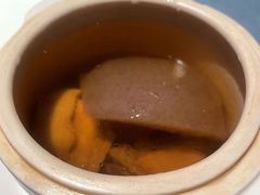 雪梨炖老鸭汤-三利音·玖弄小鲜(浦东嘉里城店)
