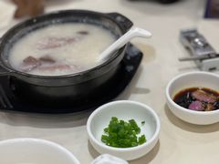 -凤凰楼酒家·粤宴点心(华强北店)