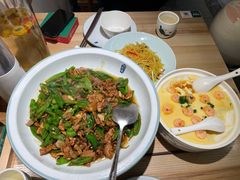酸辣土豆丝饭-阿姆源(万象城店)