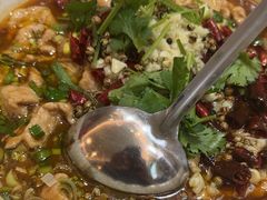 -鲁南仔·滕州炒鸡(经三路店)
