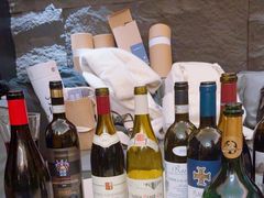 -铜锣湾·有麝自然香(渝北财富中心店)