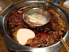 -周幺妹重庆老火锅(银泰城总店)