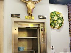 -牛串门串串香(东直门簋街总店)