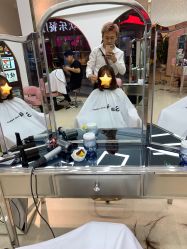 -BULB STUDIO 巴柏明星发型工作室