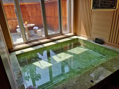 -大连步云山老汤度假山庄
