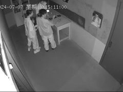 -狂想局密室逃脱(宝山万达店)