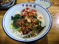 -陈仓老街美食天地