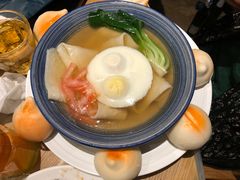 -山楂树融合菜餐厅