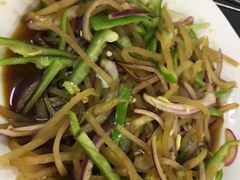 -清真磊磊烧烤老店(饮虎池街34号店)