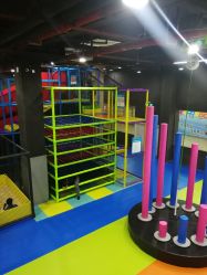 -蹦贝运动中心·蹦床·攀岩·闯关(龙岗店)