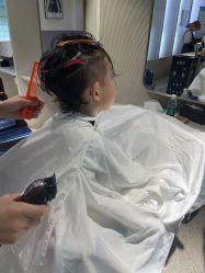 -PE SALON