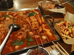 牛肉火山炒年糕-包装马车·韩国料理·포장마차