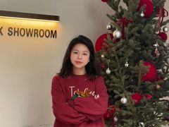 -洪小鹏生活美学馆(领SHOW天地店)