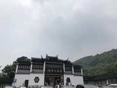-灵岩山风景区