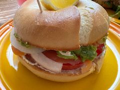 -Catch Bagel(芳草地店)