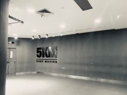 -5KM舞蹈街舞工作室