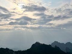 -光明顶山庄