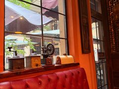 -SISTERS BAR RESTAURANT川意酒馆(嘉善老市H楼店)