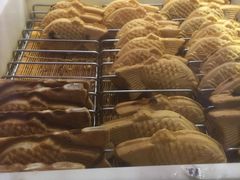 奶油鲷鱼烧-粉粉乐鲷鱼烧(美罗城店)