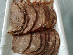 -鸿亨泰杂鱼馆(港馨家园店)