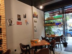 -陈员外正宗夹江烧烤(广福路店)