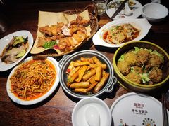 -前海沿·青岛菜(大拇指广场石老人店)