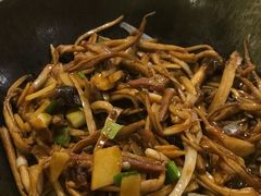 干锅鲜茶树菇-马凯餐厅(长椿街店)