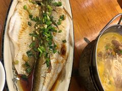 西栅白水鱼-乌记大厨餐厅