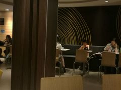 -麦当劳(中山公园龙之梦店)