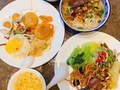 -九华山聚龙大酒店