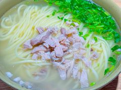 -亮亮拉面(师范路店)