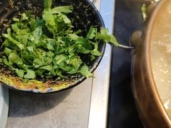 -洞庭洲·防空洞火锅·铜锅涮肉·烧烤(新百广场店)