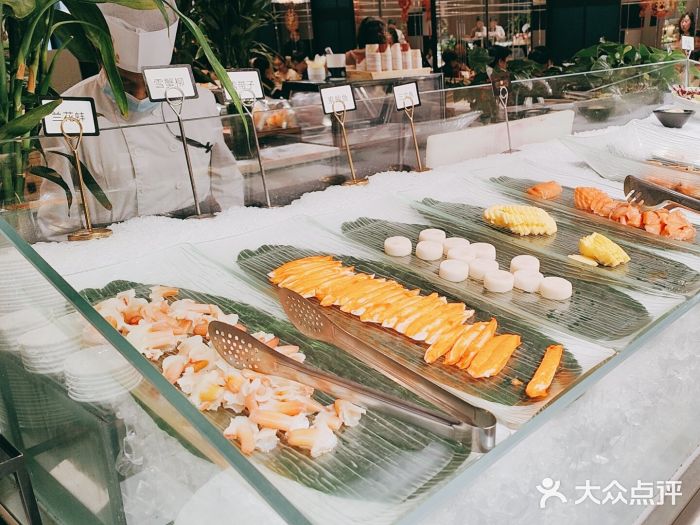 晶丽香榭自助餐(南京大饭店)图片