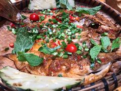 香茅草烤鱼-老滇山寨•云南特色菜•地方菜•民族风情歌舞表演(金碧店)