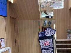 -霸王茶姬(南强街店)
