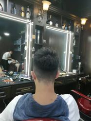 -Barber潮先生男士理发店
