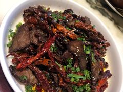 -蔼若春.传承三十年云南菜(金碧公园店)