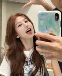 -十六番发型师事务所