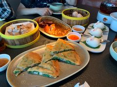 -蝴蝶里·粤菜·点心(滨江龙湖店)