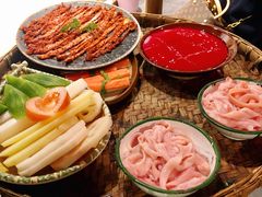 -王婆乔鲜鱼自助火锅(蜀汉路店)