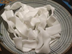 肥羊粉-房子红了鱼豆花重庆老火锅(广厦学院店)