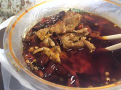 水煮肉片-饭饱香土碗菜(新科店)