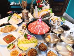 -泓炙颐凤鲜海鲜火锅料理(桐乡店)