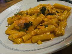 三文鱼斜管面-SMOKI & CO(五大道店)