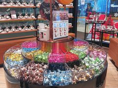 -Laderach 莱德拉(上海环贸iapm店)